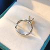 Princess Square Ring with Twisted Cross Settings, Women's Fashion