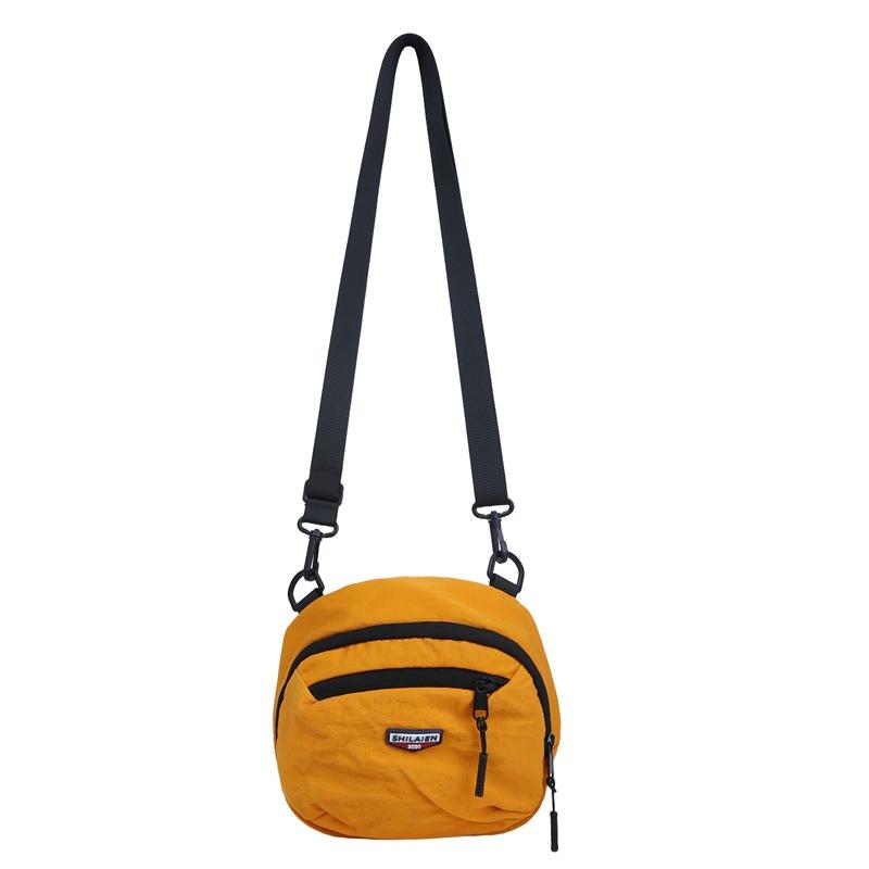 

2025 new fashion messenger bag casual outdoor lightweight small satchel women s shoulder small square bag versatile small bag жовтий