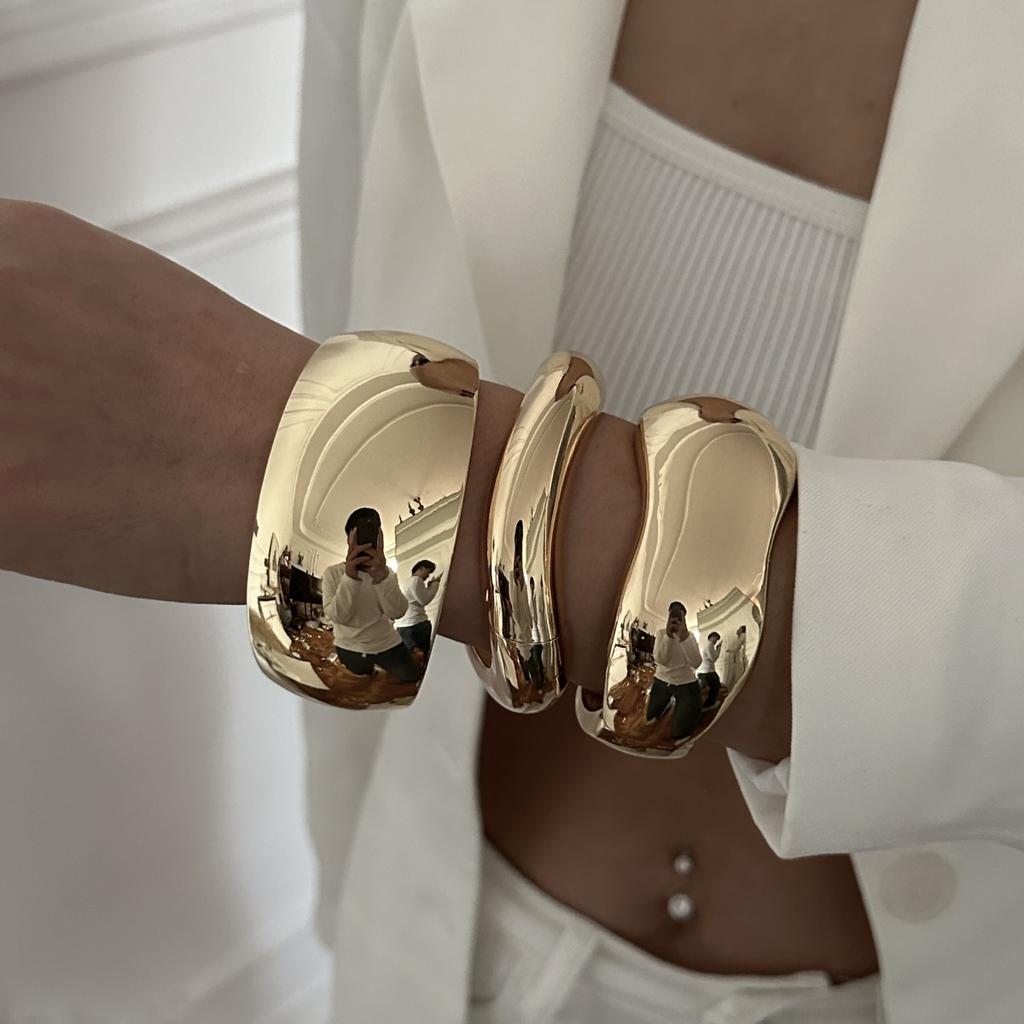 Exaggerated Metal Smooth Irregular Bracelet for Women Vintage Geometric Big Chunky Wide Cuff Bangle Hip Hop Punk Jewelry Gift