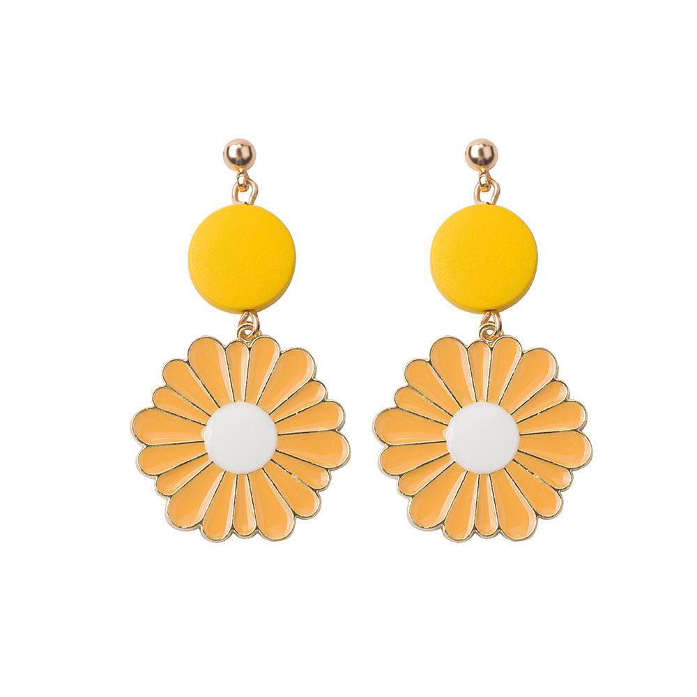 925 Silver Daisy Flower Stud Earrings: Japanese Korean Sweet Temperament with Trendy Forest Style
