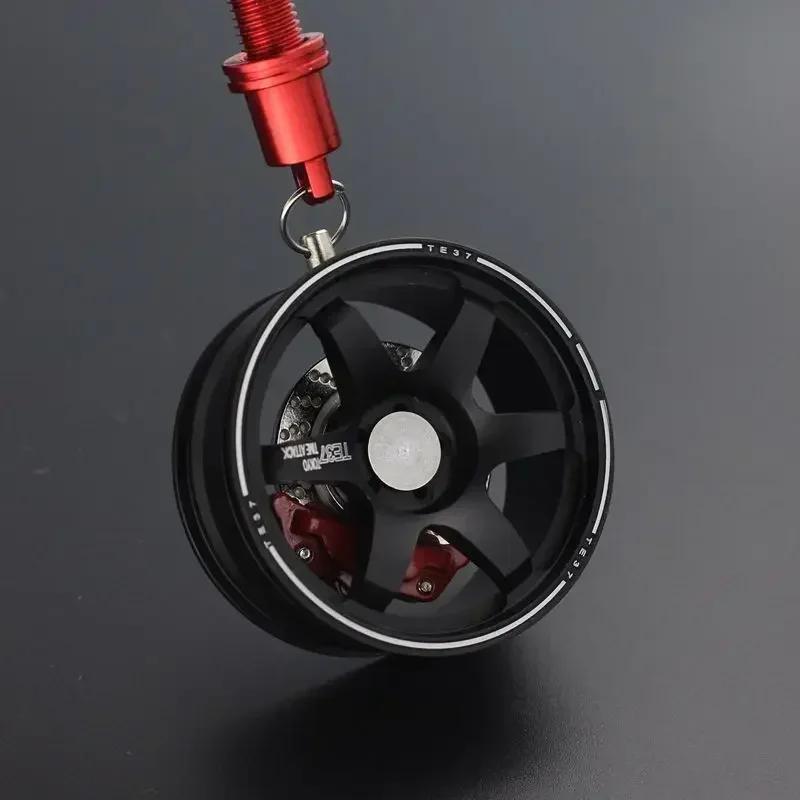 1PC Wheel Hub Car Key Chain Fidget Toy Car Tire Brake Disc Keychain Fingertip Gadget Keyring Bags Pendant Alloy Model Gift