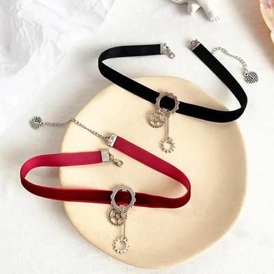 Women Fashion Diablo Punk Metal Gear Pendant Wine Red Steam Corduroy Sexy Jewelry for Women Black Wide Edge Necklace Accessories