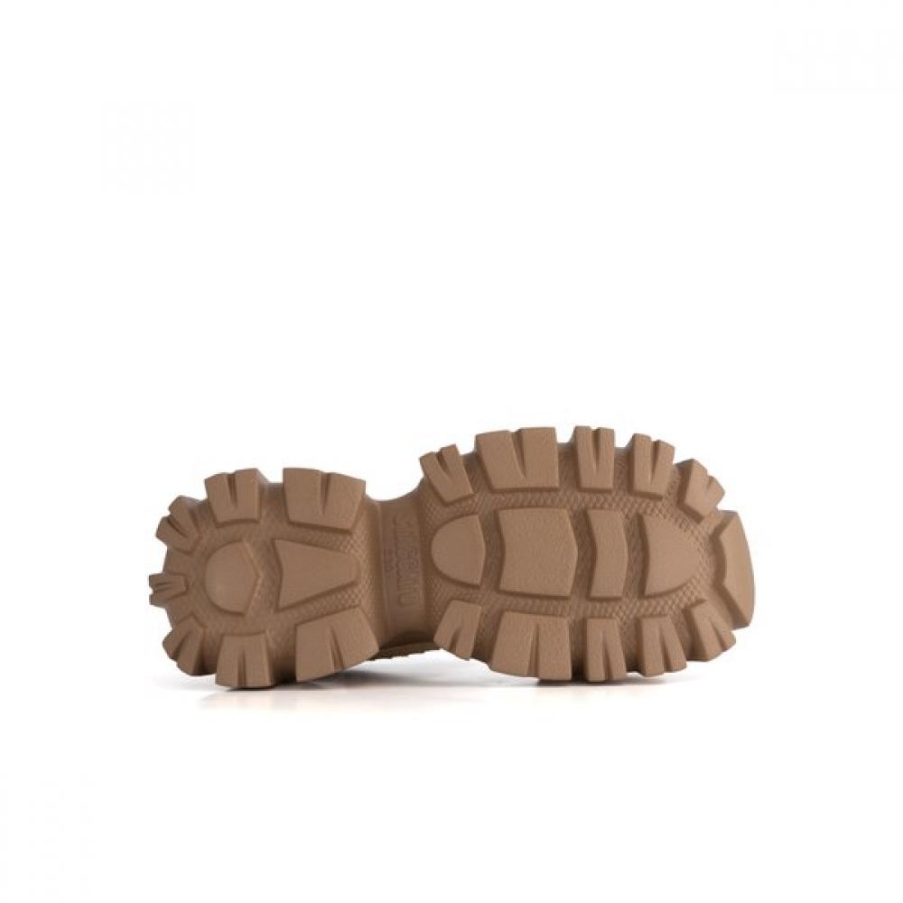 Staccato Women S Platform Sandal Kketjjang7 Ebk67db