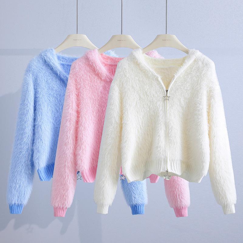 The New Hooded Sweater Jacket for Women's Autumn and Winter Is Loose, with A Double-breasted Zipper and A Thick Knitted Cardigan