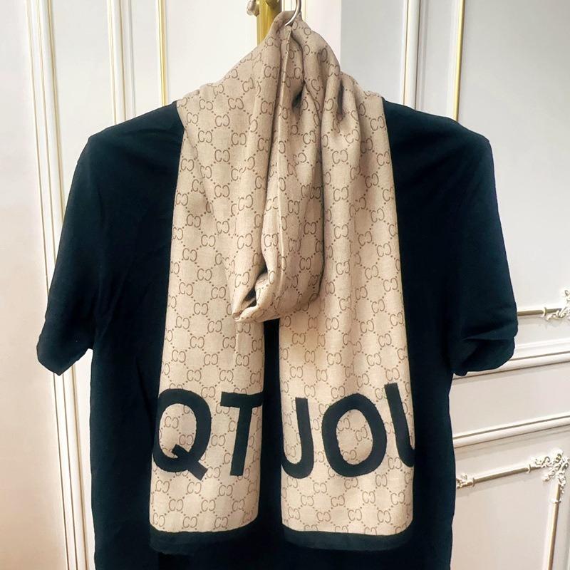 New fashion letter polka dot printed cotton and linen scarf classic autumn and winter warm scarf sunscreen shawl