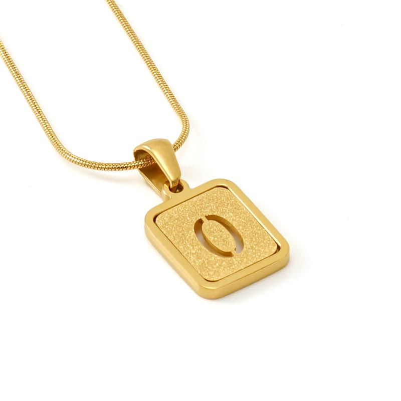 Colier cu pandantiv cu 26 de litere placat cu oțel inoxidabil cu design lanț șarpe rotund