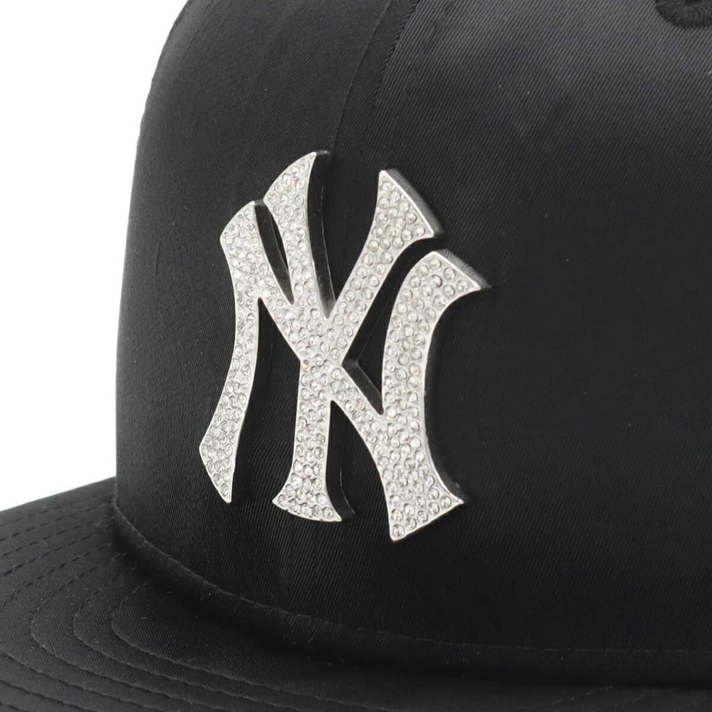 New Era Cap 59FIFTY MLB Rhinestone ONSPOTZ Exclusive NY Black 7 3/8 59Fifty Limonta Est Rhinestone Badge MLB New York Yankees