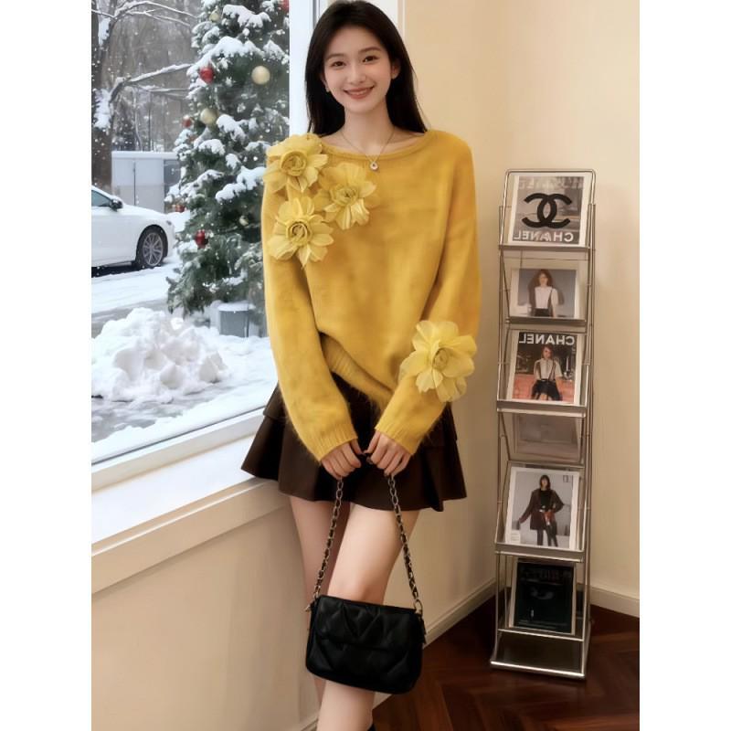 Women's 3D Floral Knit Sweater - Round Neck, Soft Long Sleeve Pullover for Autumn & Winter