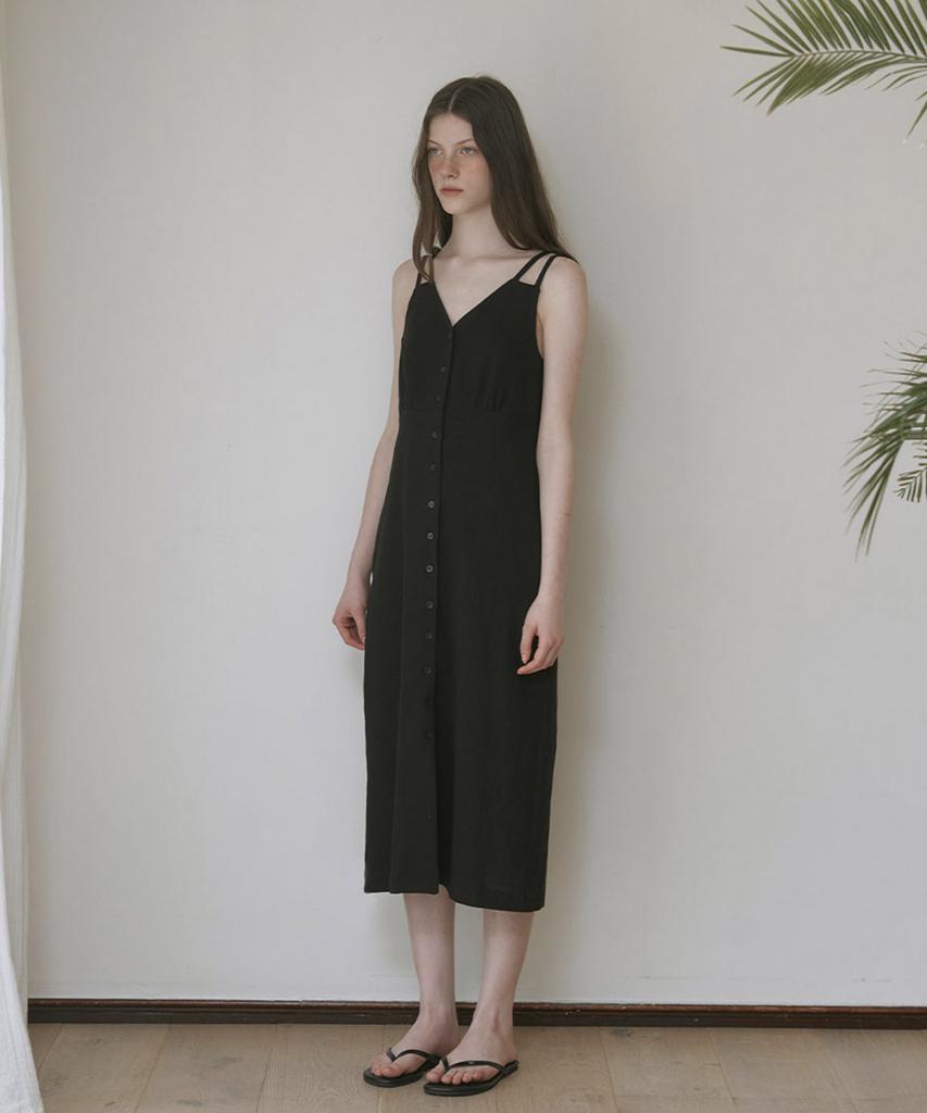 Mosyupamosyu Cutout V-Neck Dress [Black]
