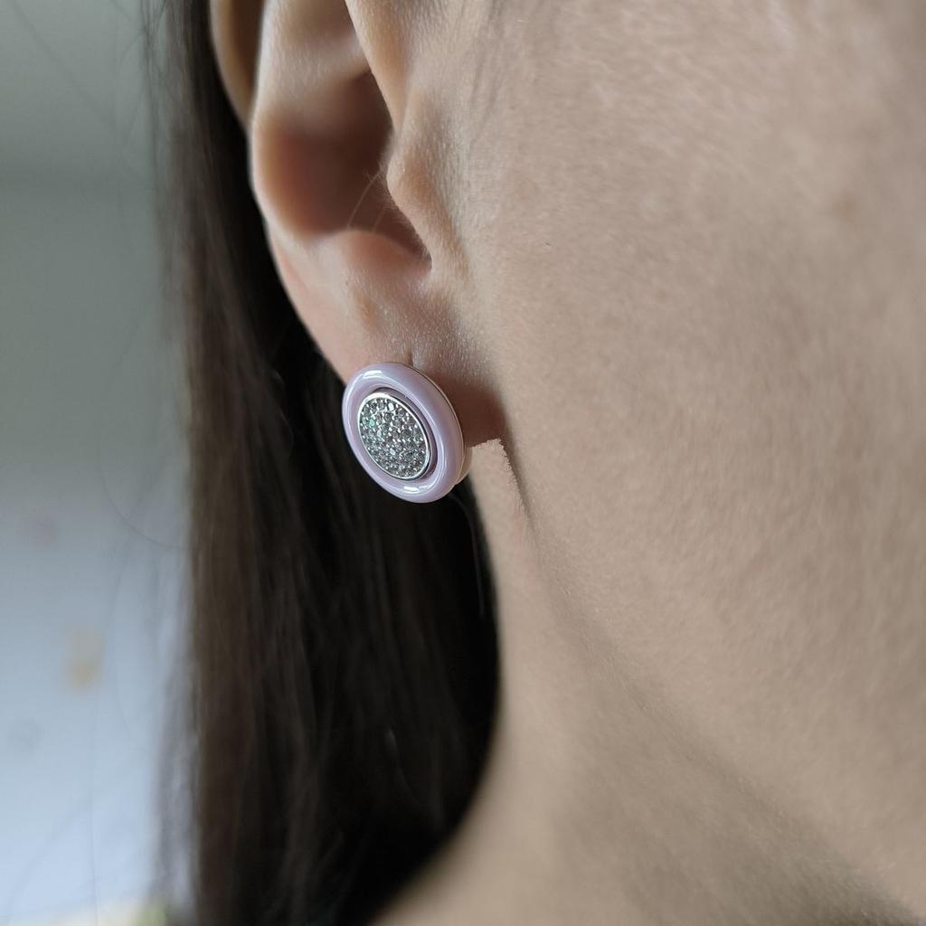 Серебряные серьги с керамикой, фианитами (60002337)