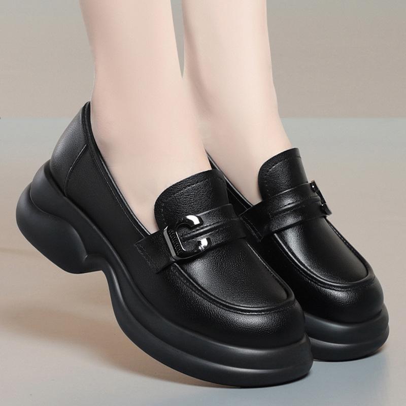 British Style Thick Bottom Chunky Platform Shoes Women Loafers Soft Leather 2026 Spring Med Block Heels Shoes For Office Mom