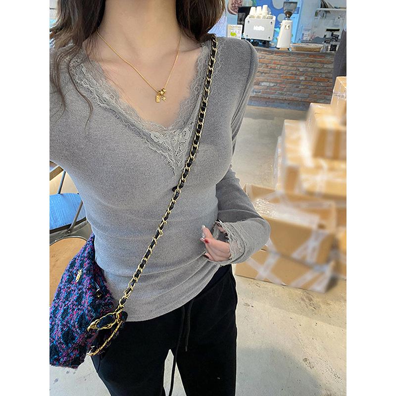 Women's Pure Desire Lace Patchwork V-Neck Slim Fit Long Sleeve Top for Autumn/Winter