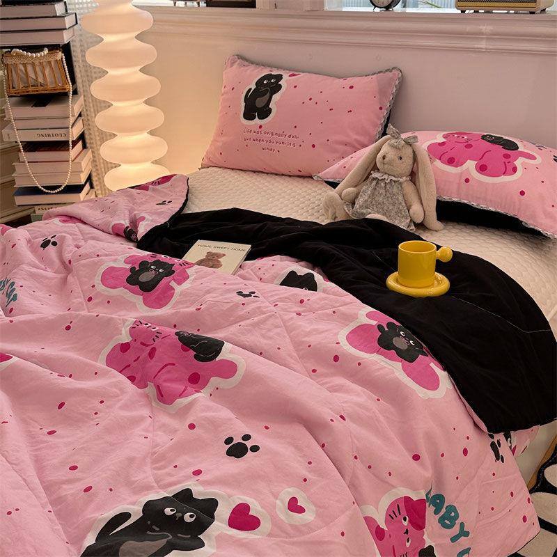 Floral Print Quilt Soft Skin-Friendly Breathable Summer Comforter With Ultrasonic Embossing Summer Machine Washable Bedspread