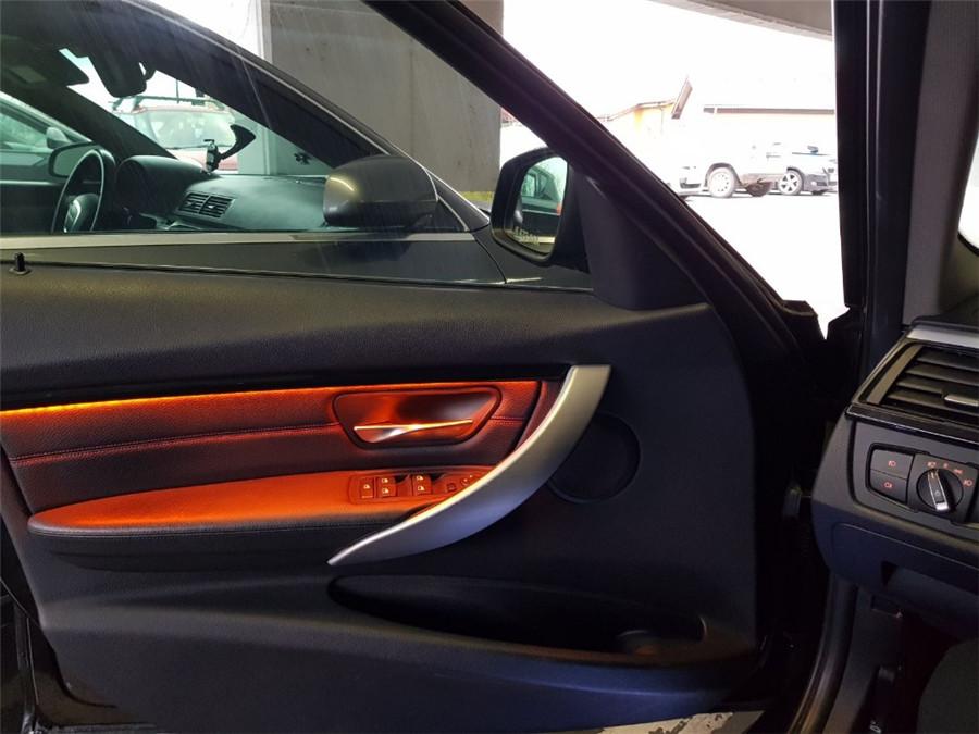LED-omgivende lys til BMW F30 / F31 Indvendige Dørpaneler Dekorative Lister Lys Atmosfære Lampe Belysningsopgradering
