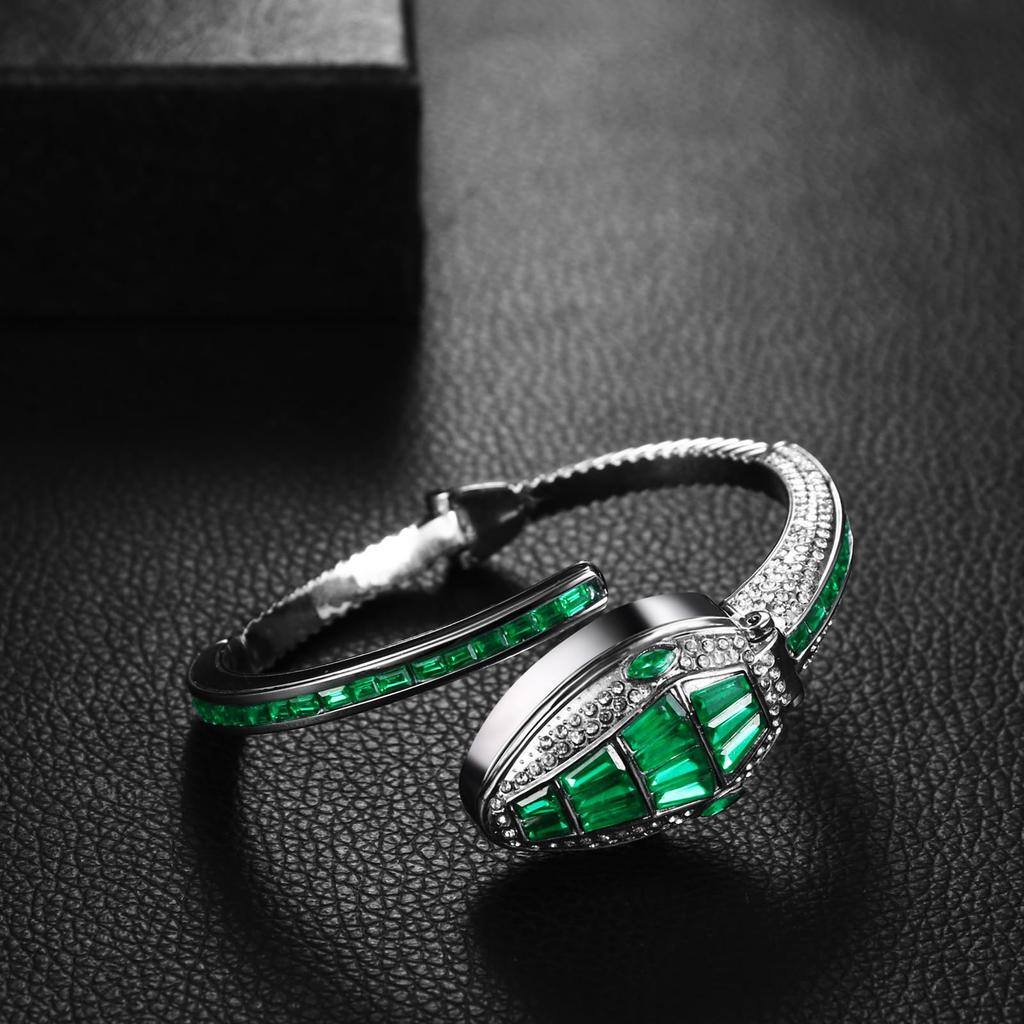 Crystal Bangle Watch with Waterproof Analog Diamond Popular Green Fashion Watch Perfect Gift for White and Christmas Women's Accent Display,