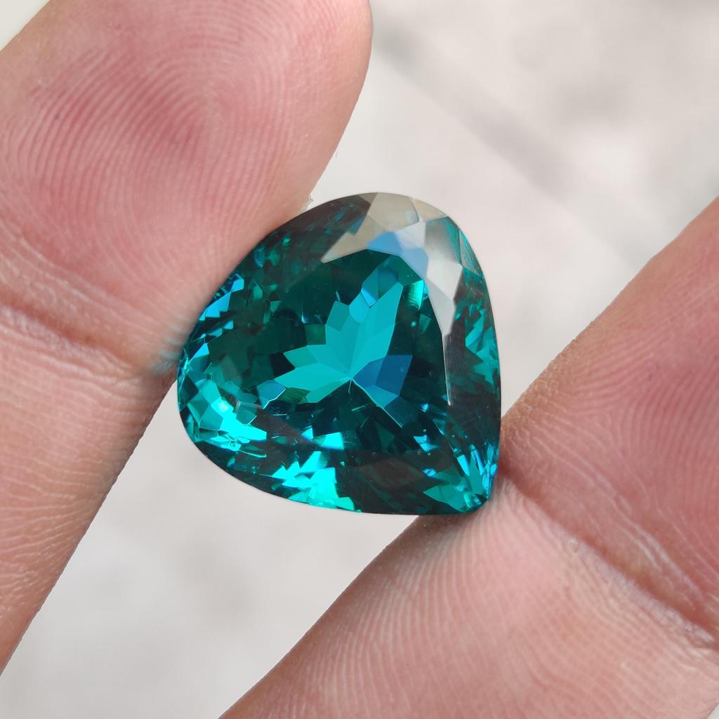 Amazing Pear Oval Cut Natural Glass Stone, Loose Stone, 23.35 Carat, 18 MM Size Pear Stone.