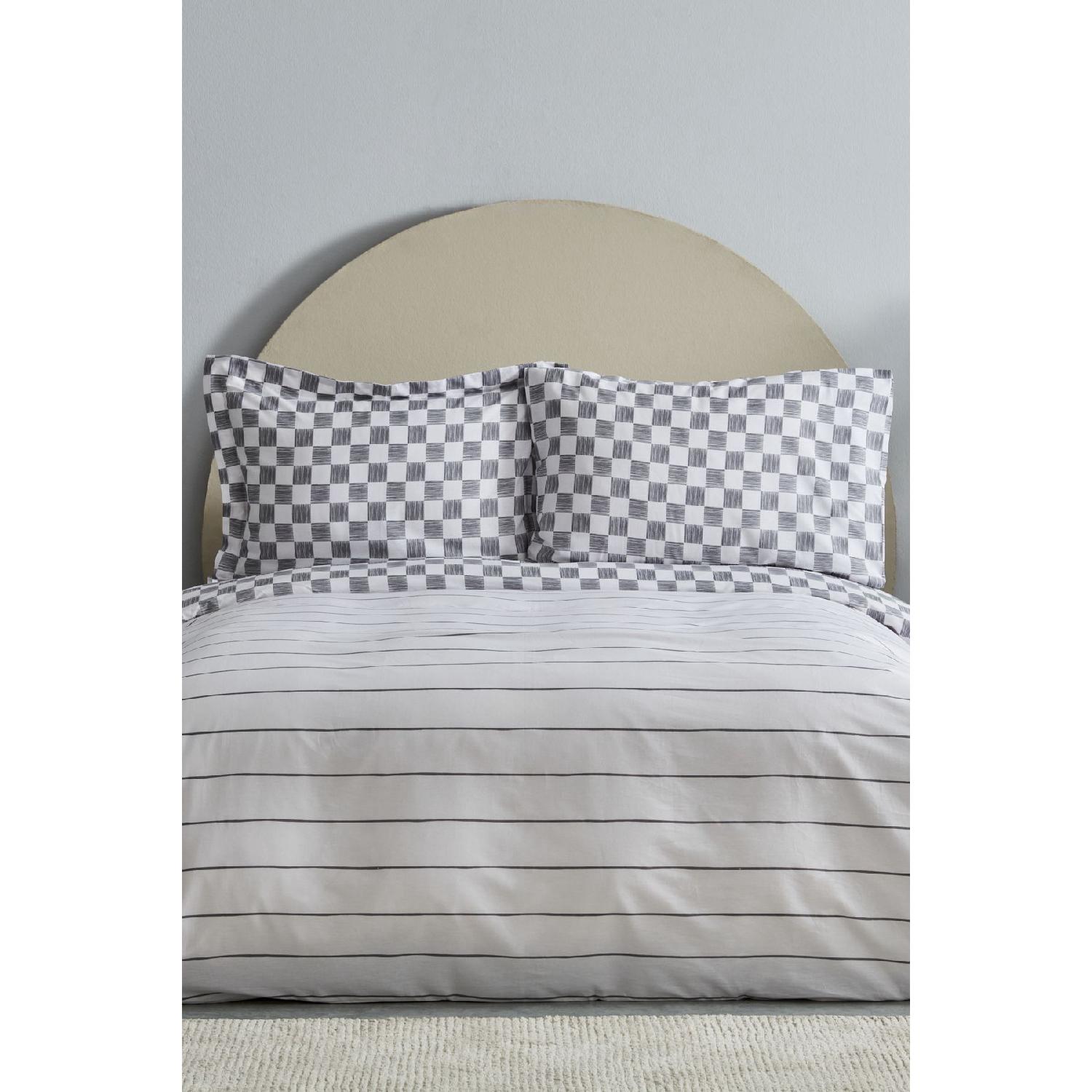 

Cordova Anthracite 100% Cotton Double Duvet Cover Set миш яковий