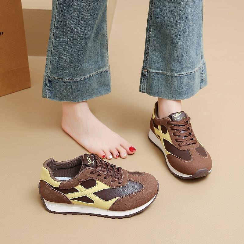 

Retro German training shoes women s autumn 2025 new wear-resistant non-slip thick-soled heightening casual sports Forrest Gump shoes women s 40 коричневый