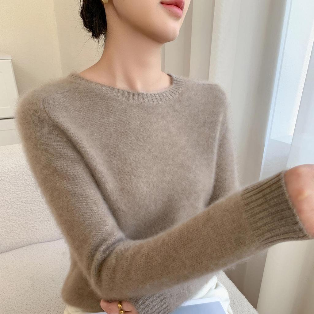 2025 Autumn/Winter Women's Elegant Cashmere Knit Top, Long Sleeve, Loose Fit, Solid Color, Round Neck Sweater
