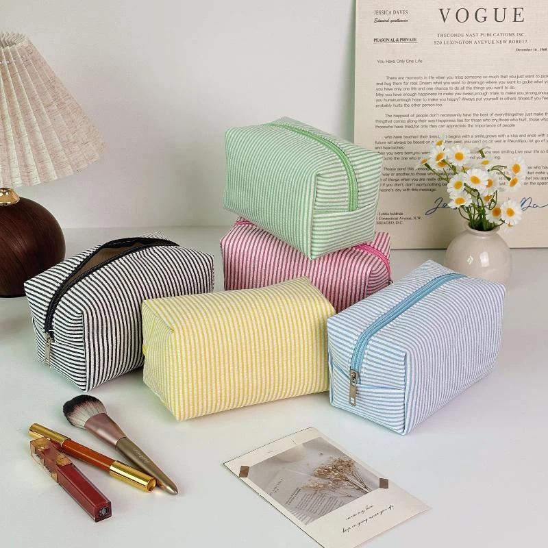 Fashion Women Stripfashion Women Sed Cosmetic Bags Striped Storage Make Up Bags For Women Lady With Zipper Travel Bag Makeup Bag