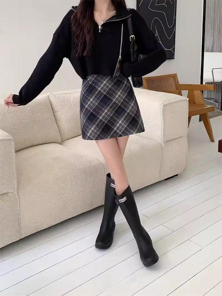 Women's High Waist Woolen Plaid Mini Skirt - Slim Fit Autumn/Winter 2026