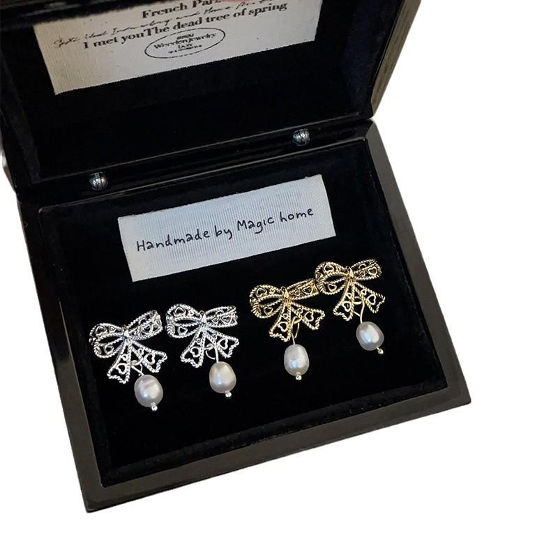 Empty Bow Love Freshwater Pearl Stud Earrings Women'S Light Luxury Retro Personality Fashion Elegant Versatile Earrings