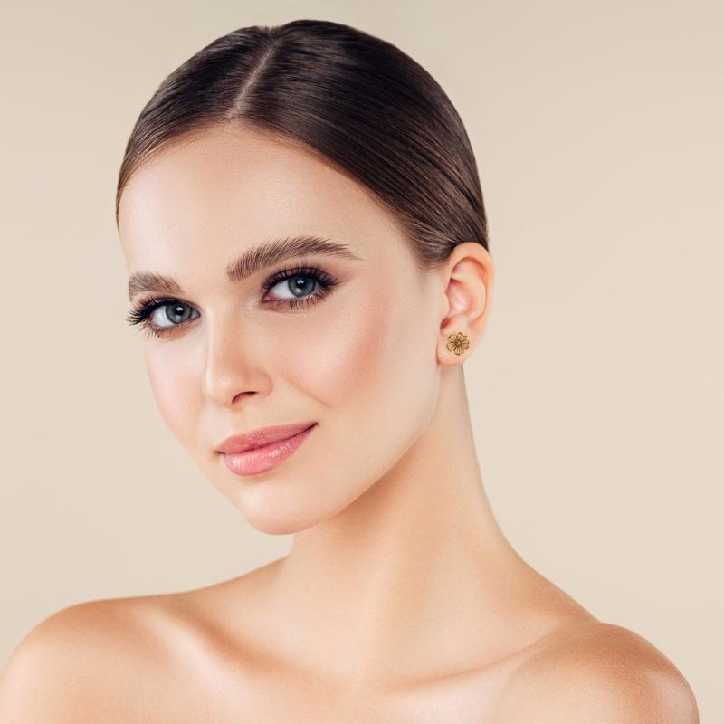 Elegant Retro Metal Flower Studs Earrings Hypoallergenically Alloy Lightweight Comfort Jewelry Accessories Gift