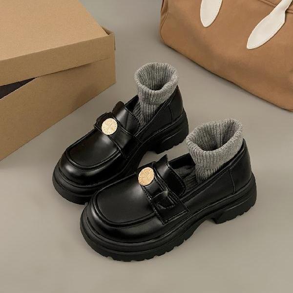 Thick-soled one-pedal loafers women's autumn and winter 2025 new retro small leather shoes British style thick heel single shoes small fragrant style