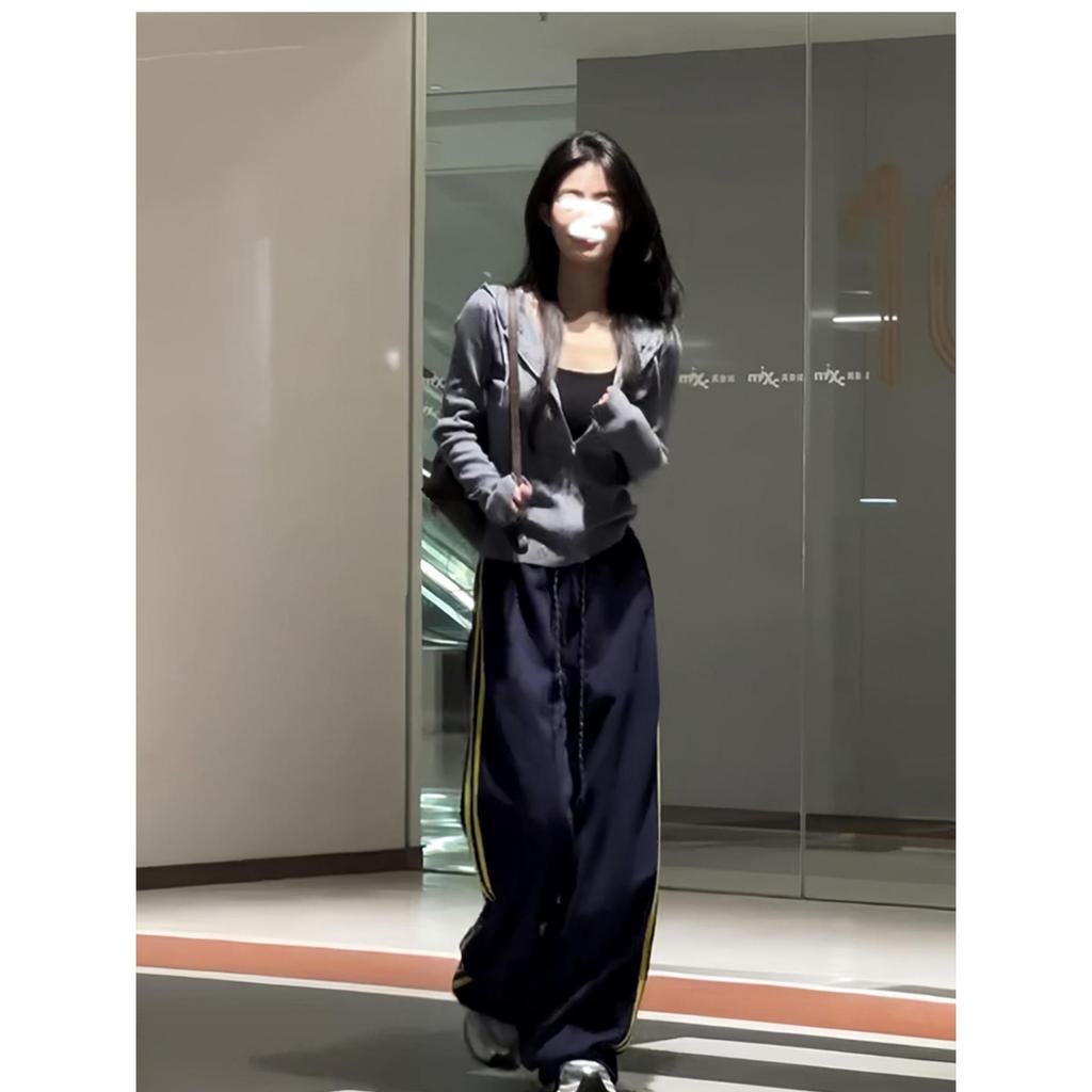 American Hooded Zip-Up Knit Cardigan: Women's Slim Fit, Sweet & Spicy Style, Waist-Cinched Long Sleeve Jacket.