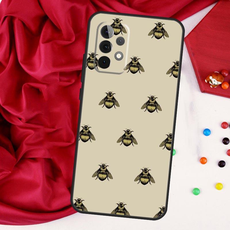 Golden Honeycomb Honey Bee For Samsung Galaxy A52 A32 A22 A54 A14 A16 A26 A36 A56 A55 A35 A05 A06 A15 A53 A33 A13 Case