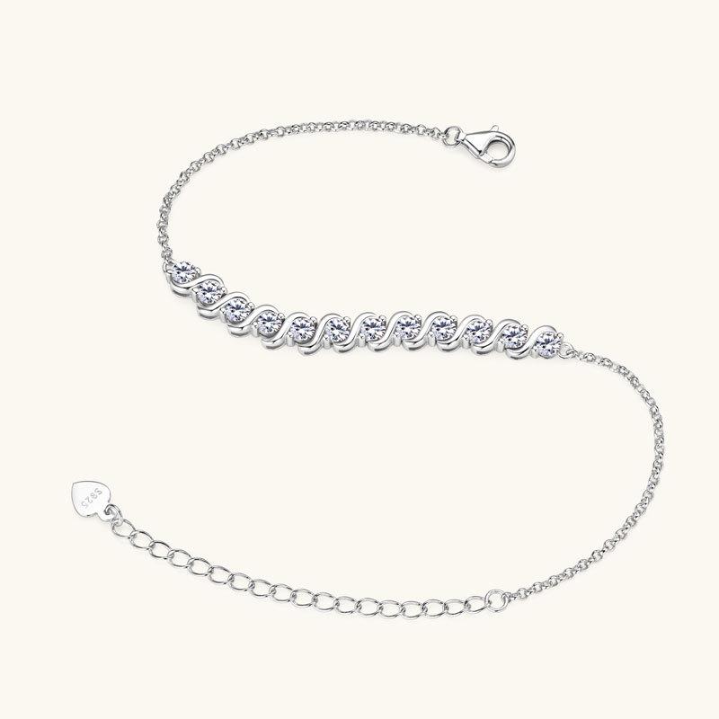 Silvere Glam The New Twist Arm Moissanite Bracelet Is A Fashionable And Versatile S925 Sterling Silver Bracelet With A Unique Design Sense For Women