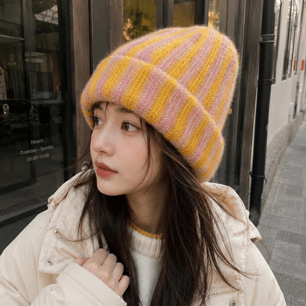 Color Blocked Ribbed Knit Cap Thick Warm Hat Brimless Striped Beanie Hat  Outdoor