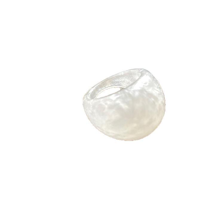 2025 Retro Wide Band Resin Ring - Autumn/Winter Fashion, Unique Index Finger Design for Women and Besties