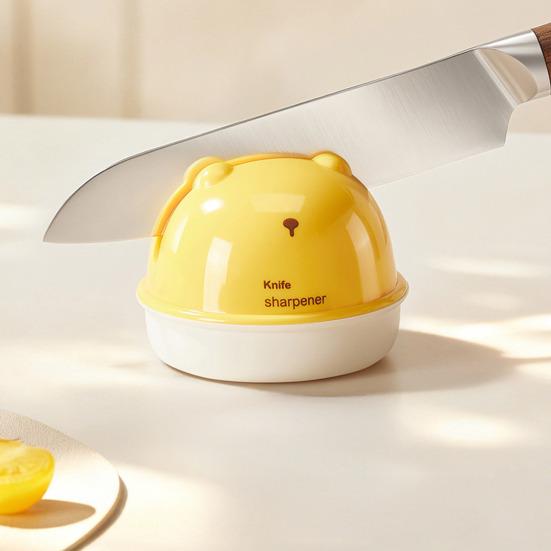 Cute Bear-Shaped Knife Sharpener Stable Vacuum Suction Cup Knife Sharpener Tungsten Steel Whetstone Easy to Store Kitchen Tool