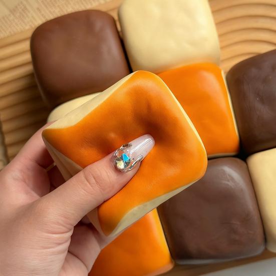Hawaiian Bread Squeeze Toy Slow Rising Stress Relief Flavored Bread Pinch