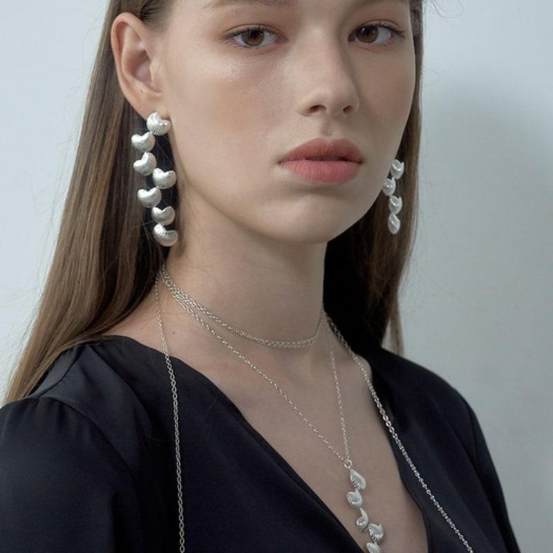 

EGOVERO 7 Heart Earring (2 Colors) Gold