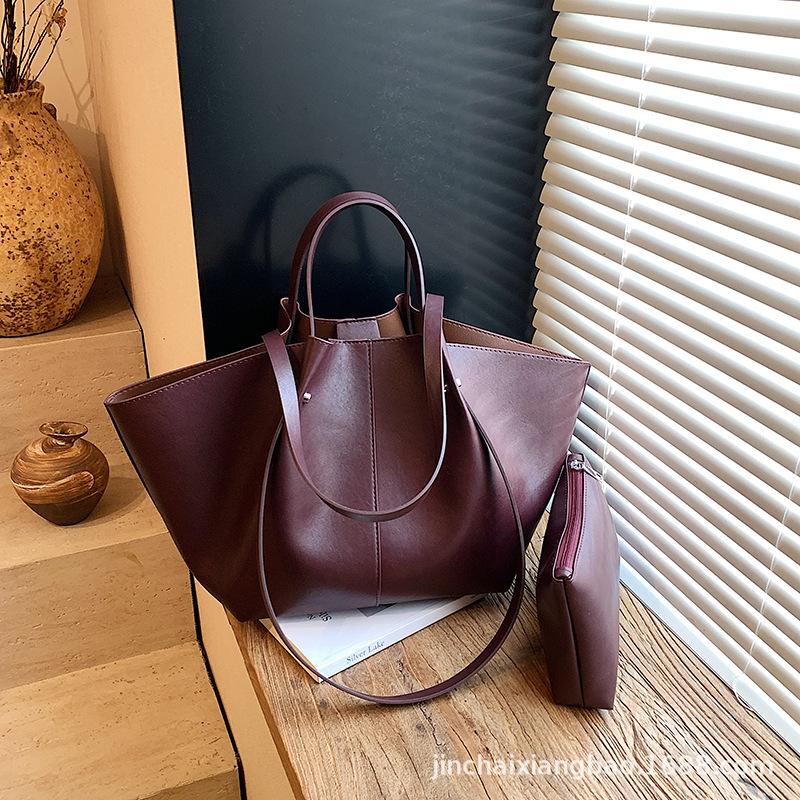 New women's tote bag, stylish and simple, suitable for commuting, large capacity, winged single-shoulder bag