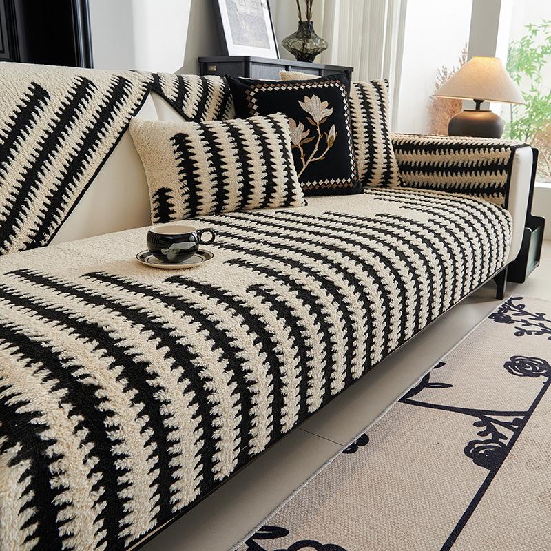 Plush Sofa Cushion Light Luxury High-End Non-Slip Seat Cushion  New Autumn And Winter Leather Sofa Cover Cover Cloth Towel