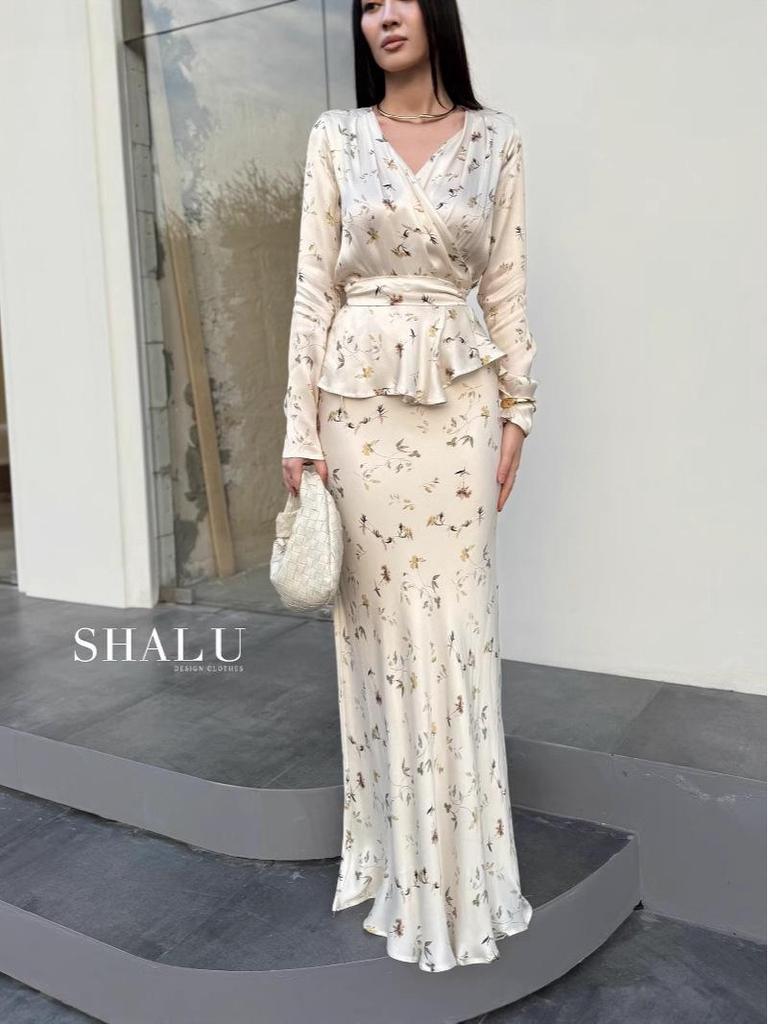 2025 Summer European & American Sexy V-Neck Long Sleeve Elegant Dress