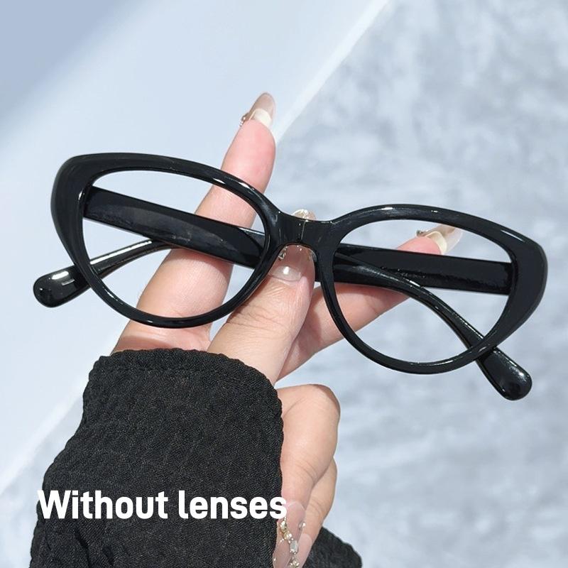 New Stylish Cat Eye Eyeglass Frame Women'S Fashionable Sweet Elegant Comfortable Durable And Eye-Catching Small Eyeglass Frame