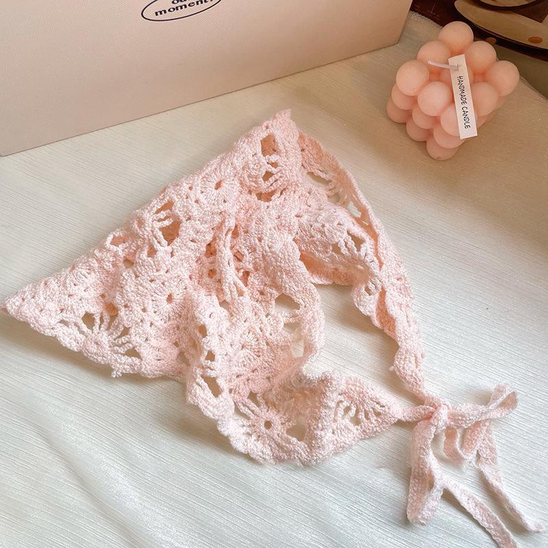 Fashion Knitted Headscarf Women French Pastoral Style Triangle Headband Handmade Crochet Headband Towel Retro Flower Headscarf
