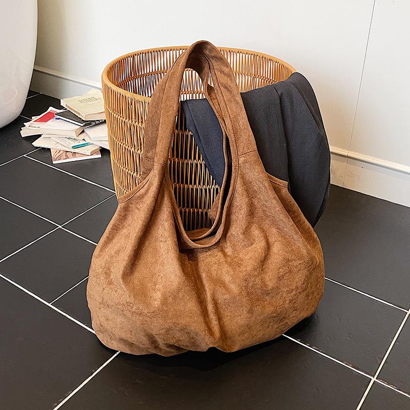 Large Bag Large Capacity Shoulder Bag Elegant Underarm Bag2026New Trendy Casual Style Commuter Autumn Single Shoulder Bag