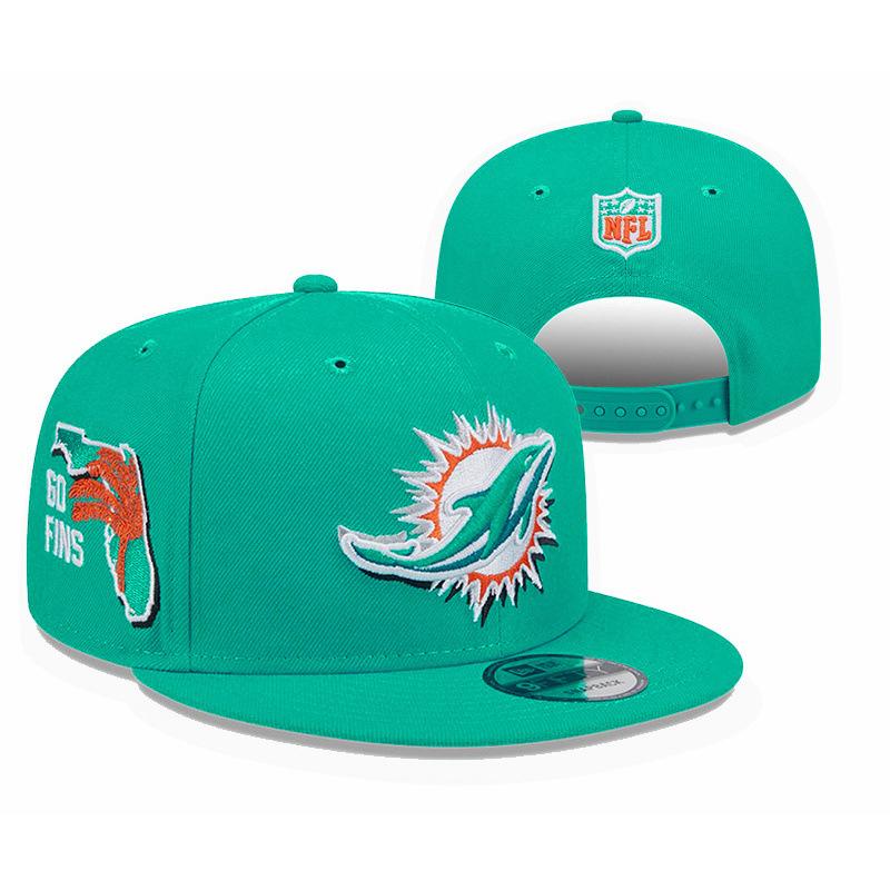 For American style32Baseball team cap with three-dimensional embroidery, all-cotton curved cap, adjustable cap, hip-hop cap
