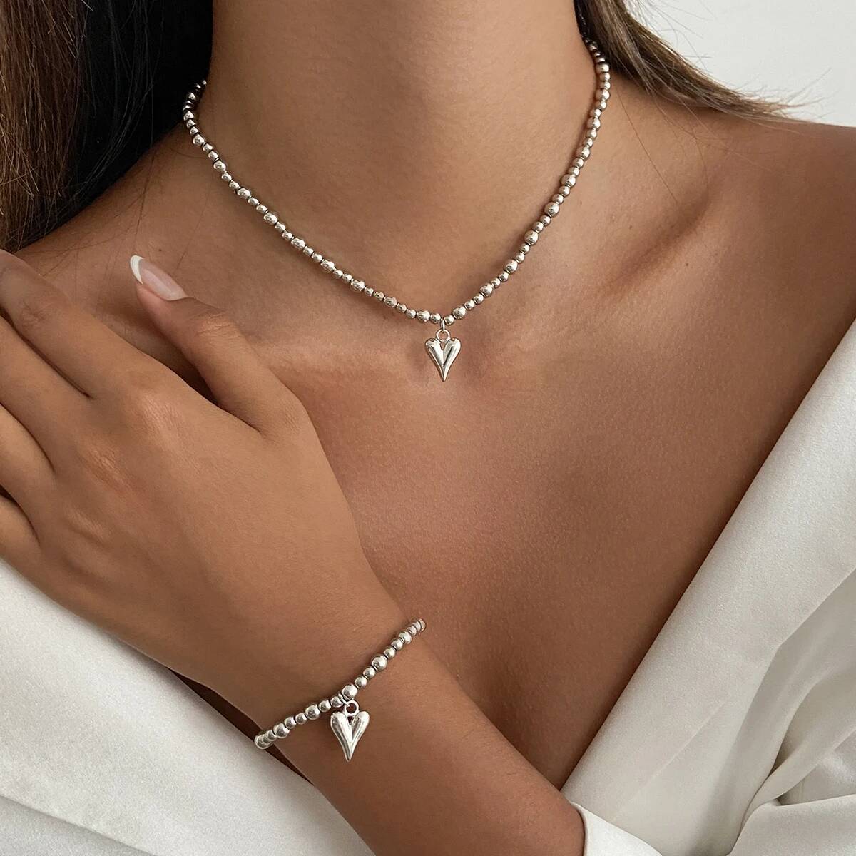 

Ingemark 2Pcs/Set Delicate Tiny Heart Pendant Choker Necklace Beads Chain Bracelets for Women Wedding Bridal Party Jewelry Set