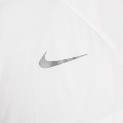 Nike מעיל ריצה Stride לגברים עם הגנת UV