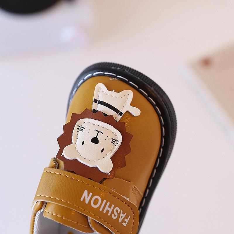 Spring/Autumn Shoes for Baby Girls 0-1-2 Years Old, Soft-Soled Walking Shoes for Toddler Boys, Leather Infant Squeaky Shoes.