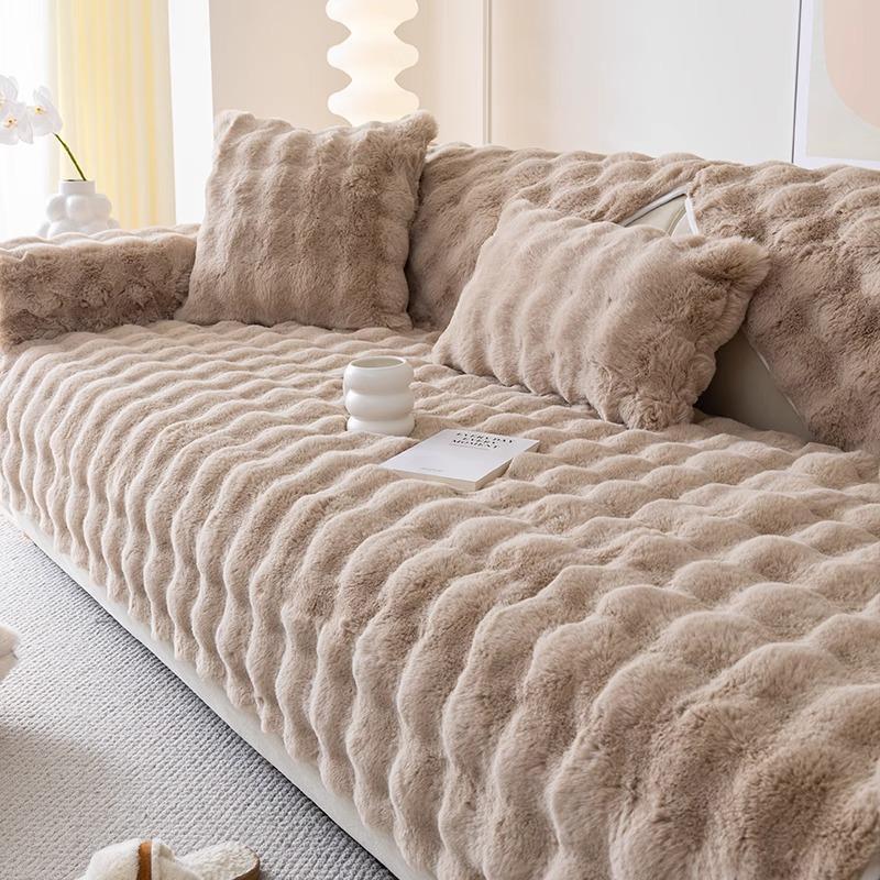 1 шт Толстый чехол на подушку для дивана из искусственного кроличьего меха Нескользящая мягкая пушистая накладка на диван для гостиной 70x70cm 2980₽