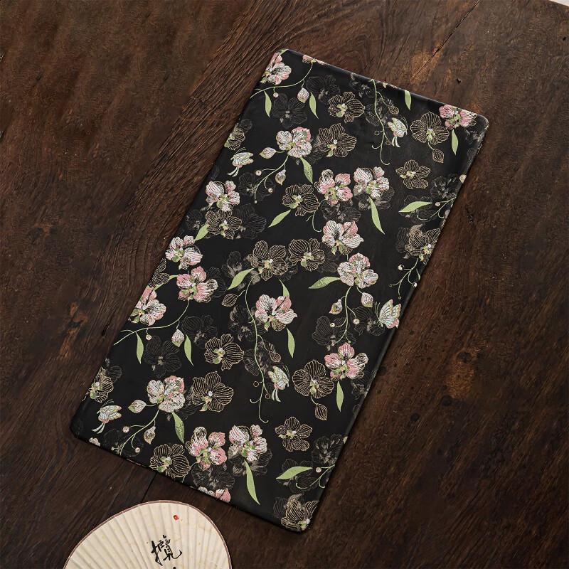 Shangqi Velour Flower Heat-Insulated Tea Mat & Desk Runner