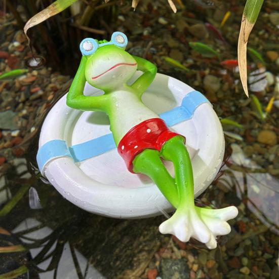 Schwimmring Froschfigur Schlafender Frosch Statue Skulptur Außengarten