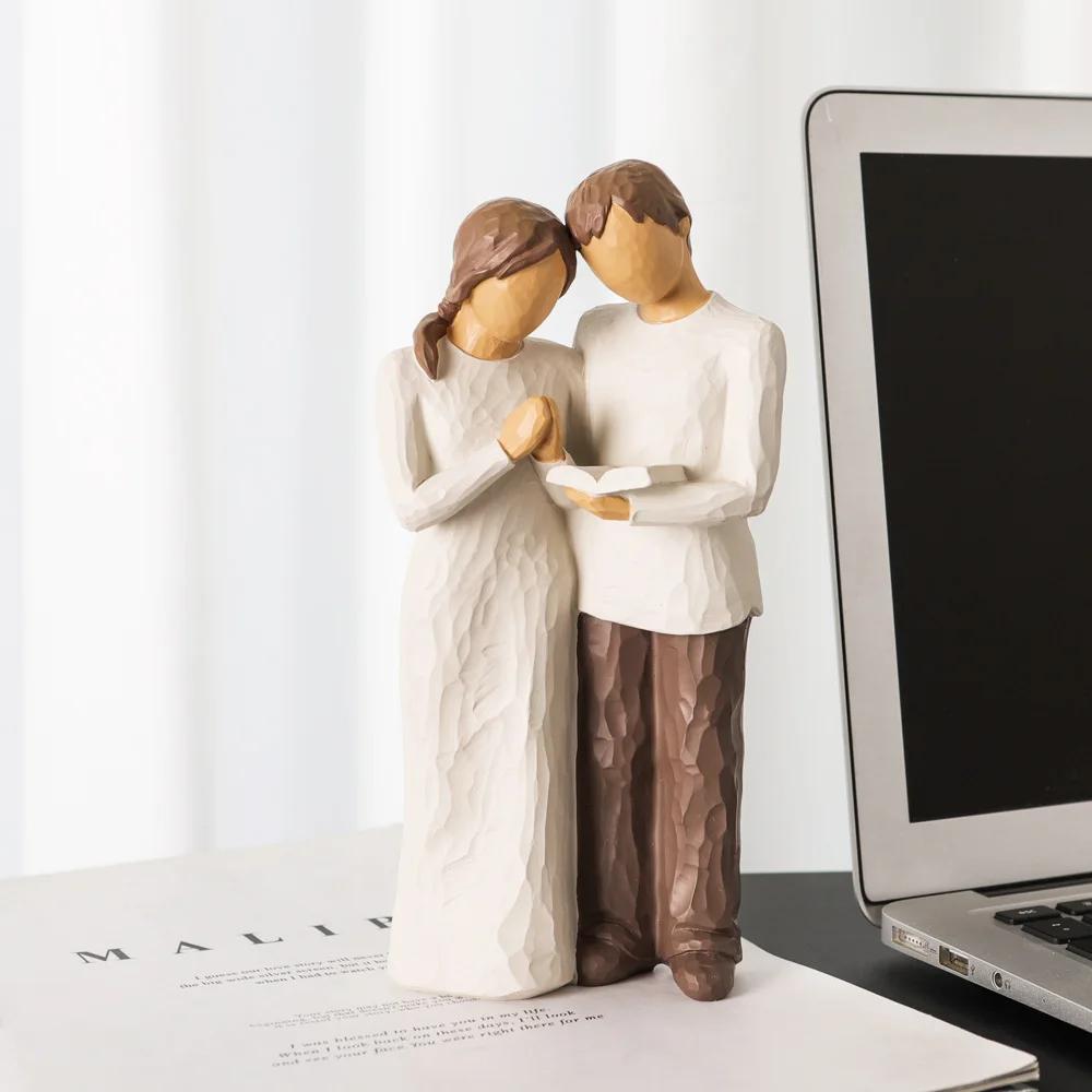 Bronze Tone Resin Family Statues, Heartwarming Home Decor Pieces, Elegant Resin Couple Statues Symbol of Togetherness for Home